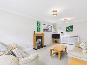 Living room- click for photo gallery